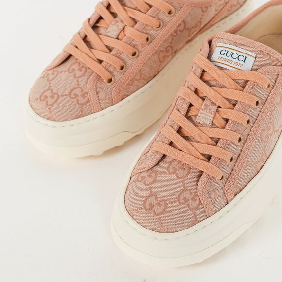 Gucci Pink New Canvas GG Monogram Platform Sneakers - Picture 6 of 11